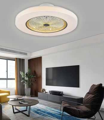 Witte opneembare plafondventilator met verlichting