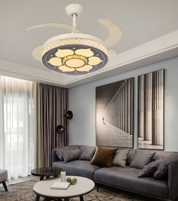Rustige DC vouwdeilventilator met licht 42 inch ventilator met vouwbladen